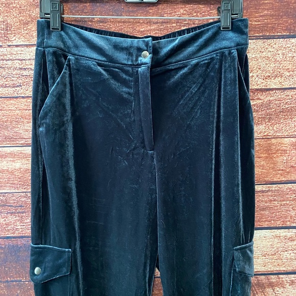 Venus Velvet Blue Cargo Joggers. NWOT. Medium. - Picture 5 of 11